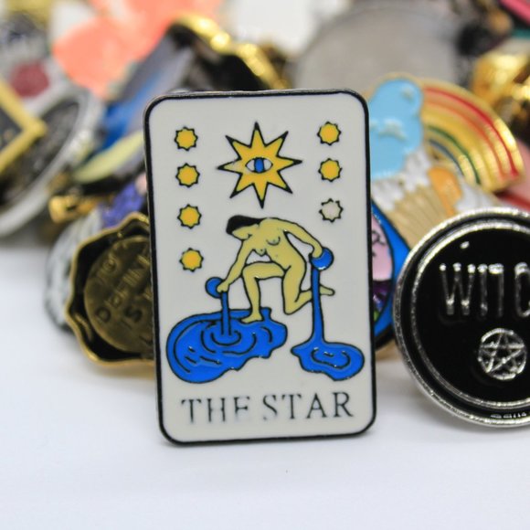 MYSTERY PINS 5 flawed pins box - see description - Picture 5 of 8